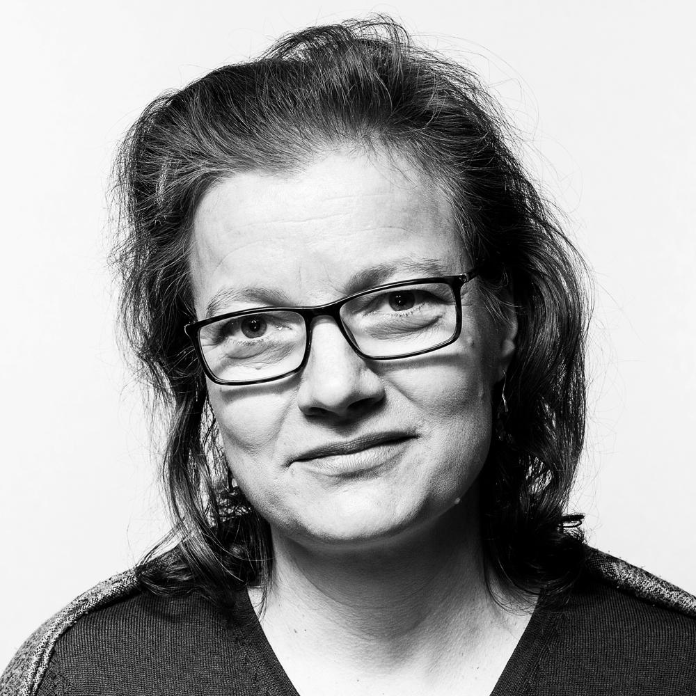 4,99 /kk RAHOITA NYT Journalisti: Marjatta Sihvonen Talous Tiede Ympäristö Politiikka Maatalous Artikkeli Aurinko porottaa aukean merenrantamaiseman yllä Muhun saarella, Länsi-Virossa.
