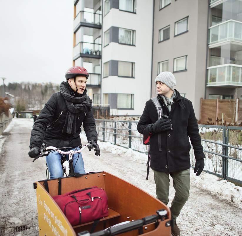 Muuttoliikettä tarkastellessa käsiteltiin seudun vetovoimatekijöitä, sisäistä ja ulkoista muuttoa sekä alueellista eriarvoistumista.