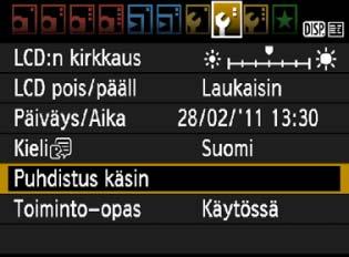 3Kennon puhdistus äsinn Jos pölyä on tarttunut uvaennoon ja pölytäpliä näyy uvissa, voit puhdistaa uvaennon itse ameran puhaltimella. Kuvaennon pinta on äärimmäisen herä.