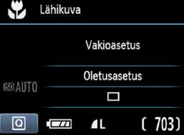 Joissain objetiiveissa tätä osoittaa esimerisi merintä <40,25m>. Objetiivin vähimmäistarennusetäisyys mitataan ameran vasemmassa yläosassa olevasta <V> (tarennustaso) -meristä ohteeseen.