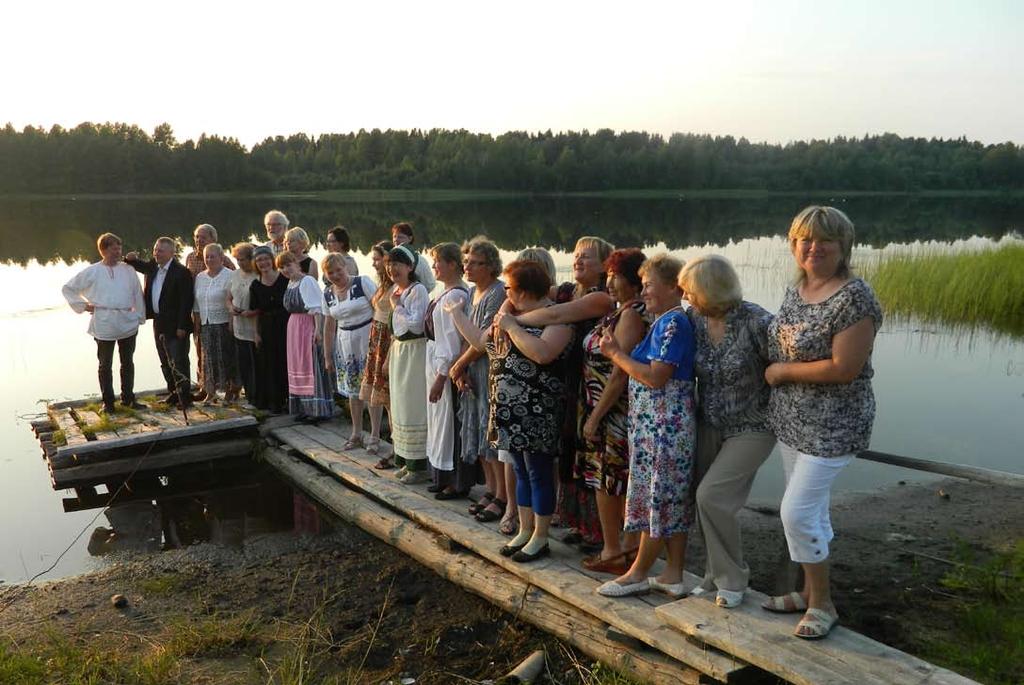 »»Karjalan kielen kursit «Oma Mua» 5 arembi tartuu paistes allus Suomes ruadai Karjalan liitto yhtes meijän kul tuuruministerstvanke järjestäy kanzoinvälizii karjalan kielen uran kursiloi.
