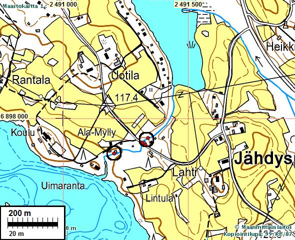 41 Jähdyspohjan myllyt. Ylempi, tien koillispuolella on paikalla missä 1776 kartalla mylly. Makkaraojan myllyn sijaitsee Marttisenlahden länsipuolella (Virtainkylää).