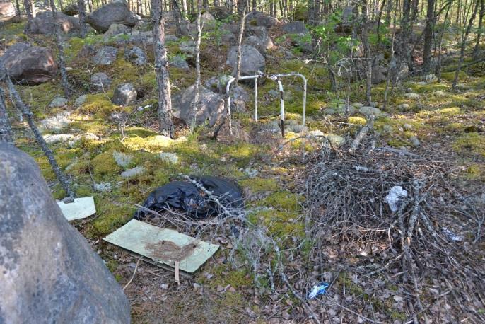 Jätteestä (ja jätehuollosta) ei saa aiheutua vaaraa tai haittaa terveydelle tai ympäristölle, roskaantumista, yleisen turvallisuuden heikentymistä taikka muuta näihin rinnastettavaa yleisen tai