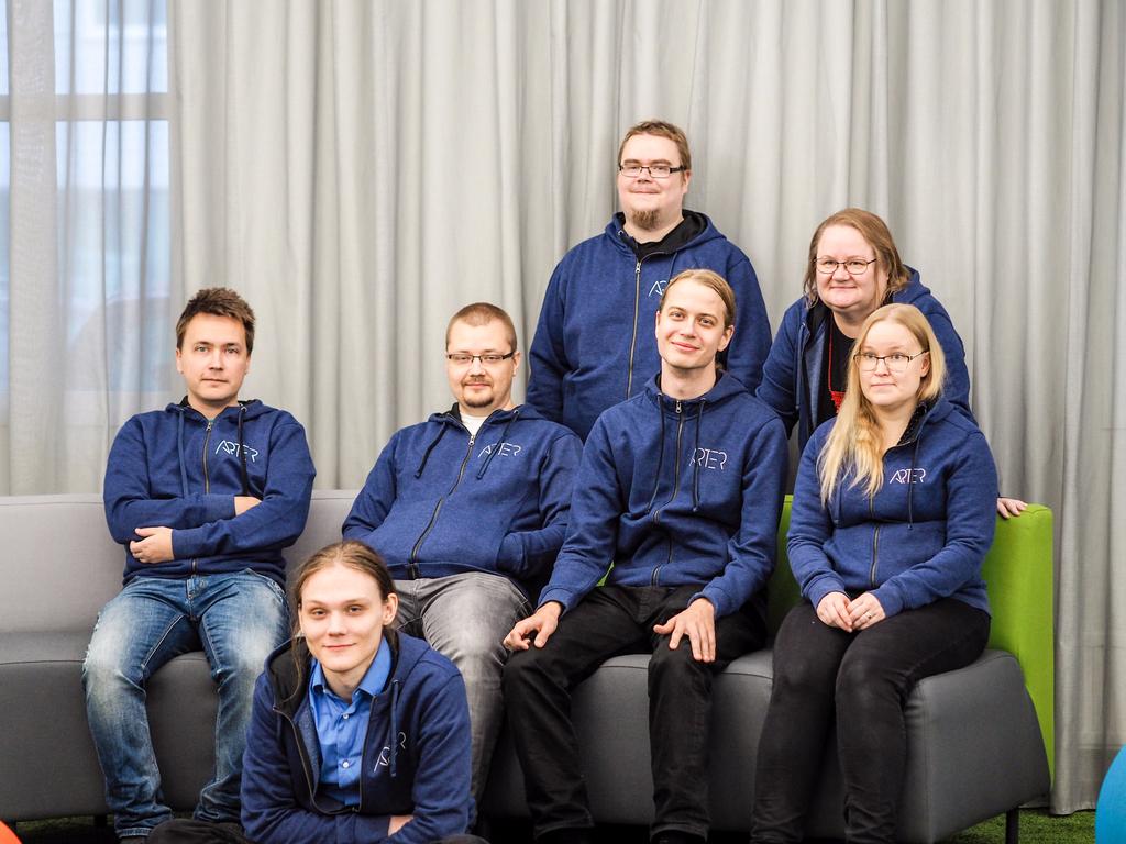 A R C - t i i m i Salla Aunola, tuoteomistaja / KA-asiantuntija Outi Niemelä, kehitysvastaava Topi Paretskoi, sovelluskehittäjä Tuomo