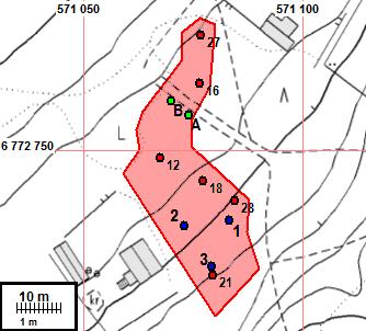 5 Havainnot Vuoden 2012 löydölliset koekuopat on merkitty vihreällä ja kirjaimin A ja B. Vuoden 2013 koekuopat, joissa havaintoja muinaisjäännöksestä punaisella. Kuopanteet on merkittynä sinisellä.