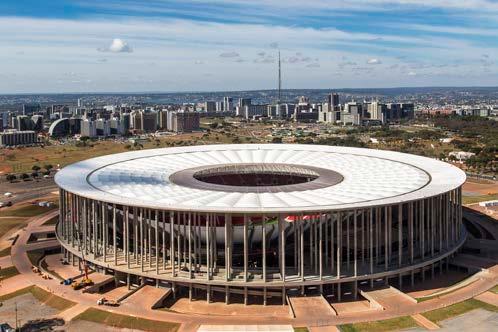 (1974) areenan täysremontointi 2011-2013 Brasilia Projekti pysyi budjetissaan 660 M, laajuudessaan ja