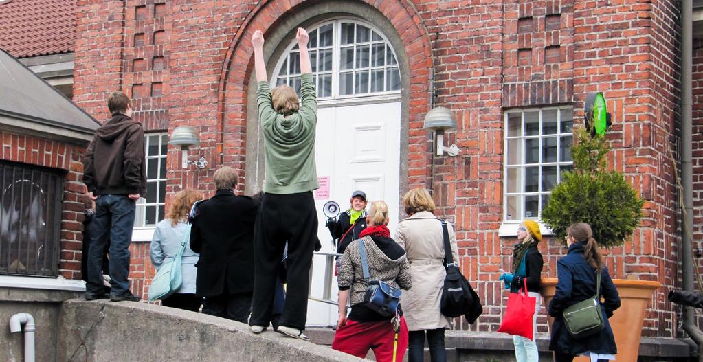 Lyhyt katsaus nuorisojärjestöjen avustuksiin Suomessa ja nuorten kansalaistoimintaan Helsingissä Helsingin kaupungin tuki nuorten kansalaistoiminnalle pohjautuu nuorisolakiin.