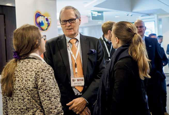 HELSINKI CHEMICALS FORUM Matias Löyttyniemi Helsinki Chemicals Forumin pääsihteeri Hannu Vornamo voi jättää vetovuoron seuraajalleen tyytyväisin mielin.