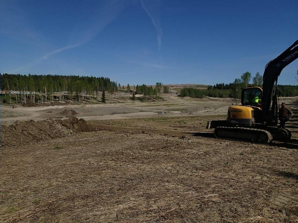 1 Vantaa Björkebergin allasalue 1 ja 2