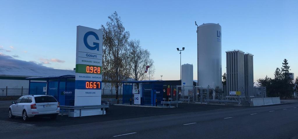 LNG - RASKAAN MAANTIELIIKENTEEN KÄYTTÖÖN SUOMESSA Suomen ensimmäinen LNG / CNG