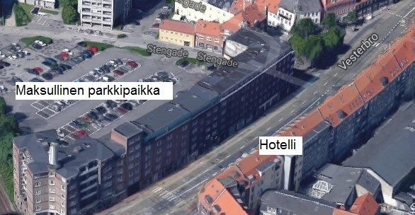 Yöpyminen Aalborgissa Totel Gestuksessa.