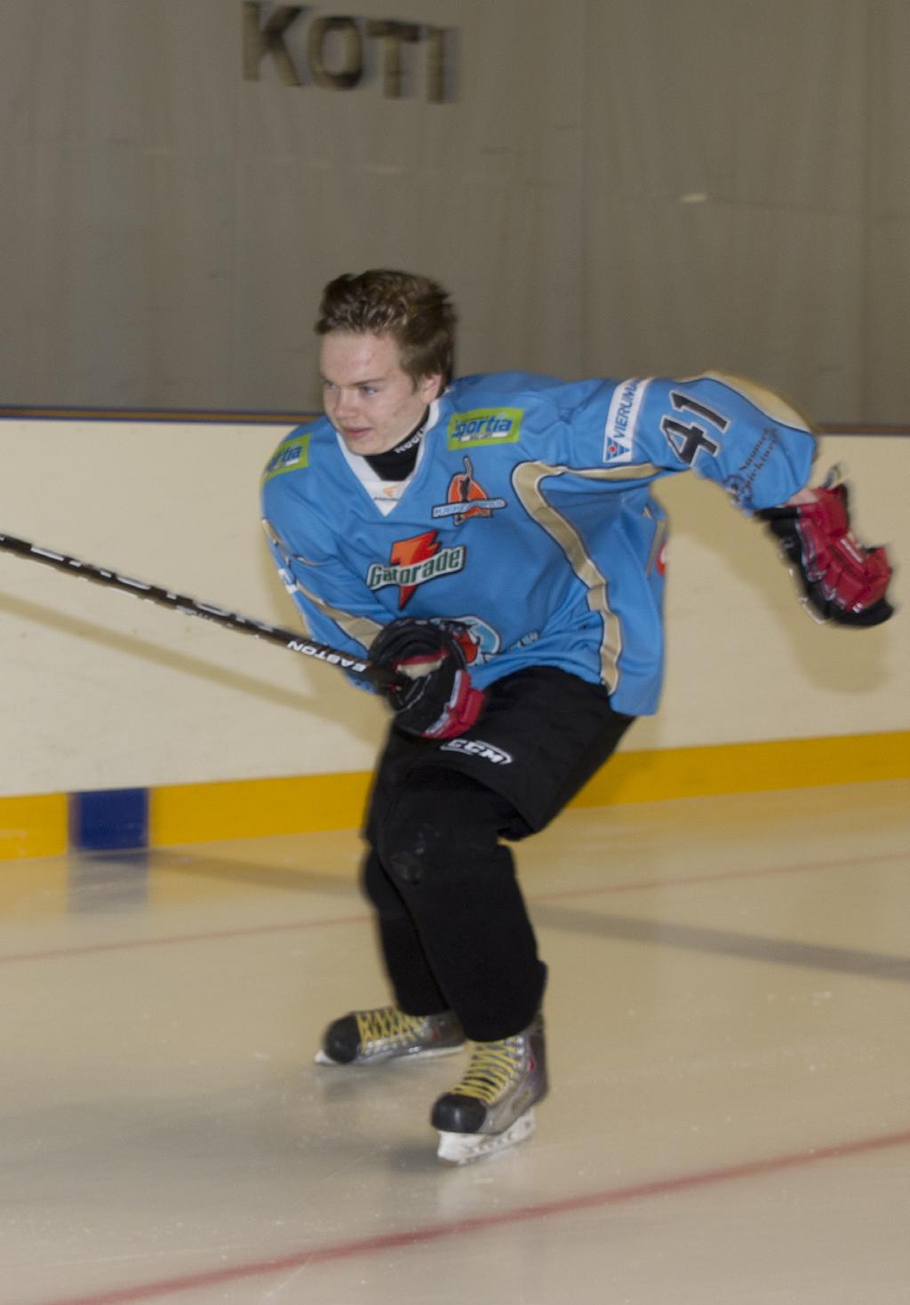 41 Kalenius Jnas Pain Hyökkääjä 21.5.