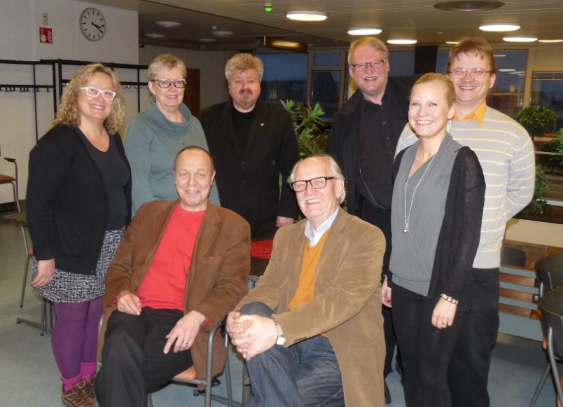 KADUNNIMITOIMIKUNTA, KOKOONPANO KAUDELLA 2016-2017 Matti Heinivaho, puheenjohtaja Jari Niemelä, varapuheenjohtaja Markku Forsberg Petri Jokinen Marja-Leena Niittymäki Hanna (Porkkala) Kanti-Paul