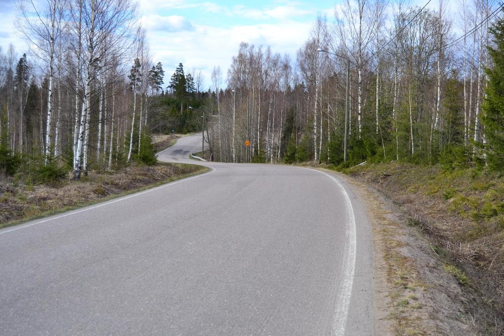 Lopuksi Tarkastuslautakunta : Kunnan tulos oli huomattavasti budjetoitua parempi Henkilöstö on sitoutunut tiukkaan menokuriin Kunnan positiiviseen