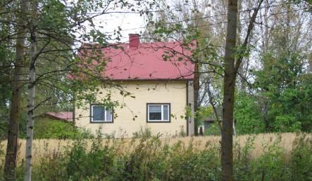Kallioniemi: RH, MA Pihapiiri eli asuinrakennus ja pieni