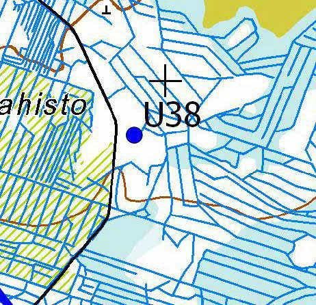 Turbiinipaikka U38 Kasvillisuuskuvaus: Puolukkatyypin (VT) kuivahko kangas, joka on kivinen ja osittain soistunut. Valtapuustona on 10 18 metriä pitkää männikköä.