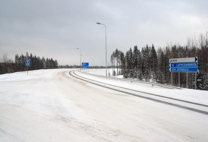 6 Hankeraportti 7, maaliskuu 2010 Hankeraportti 7, maaliskuu 2010 7 Yleistä Suunnittelu Rakentaminen Kärki Muukko Ahvenlampi Mansikkala Kärki Muukko Kärki Muukko Valtatie 6 Lappeenranta Imatra