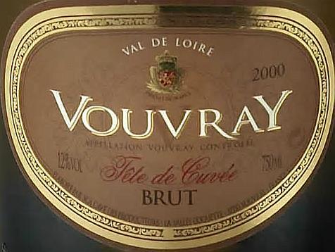 Kuohuviini / AC Vouvray / Ranska Cave des Producteurs de Vouvray Chenin Blanc Arvio: Varsin runsas, leveän hedelmäinen tuoksu on kypsän omenainen, persikkainen ja keltaluumuinen.