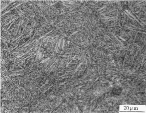 49 Kuva 40. Mikrorakenne, 2h austenitoinnin 927 C:ssa ja 2h austemperoinnin 260 C:ssa, jälkeen.
