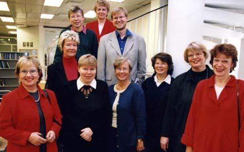 Kuvassa ylärivissä Marja-Leena Strandström, Liisa Rajamäki, Liisa Öberg, Ari Muhonen.