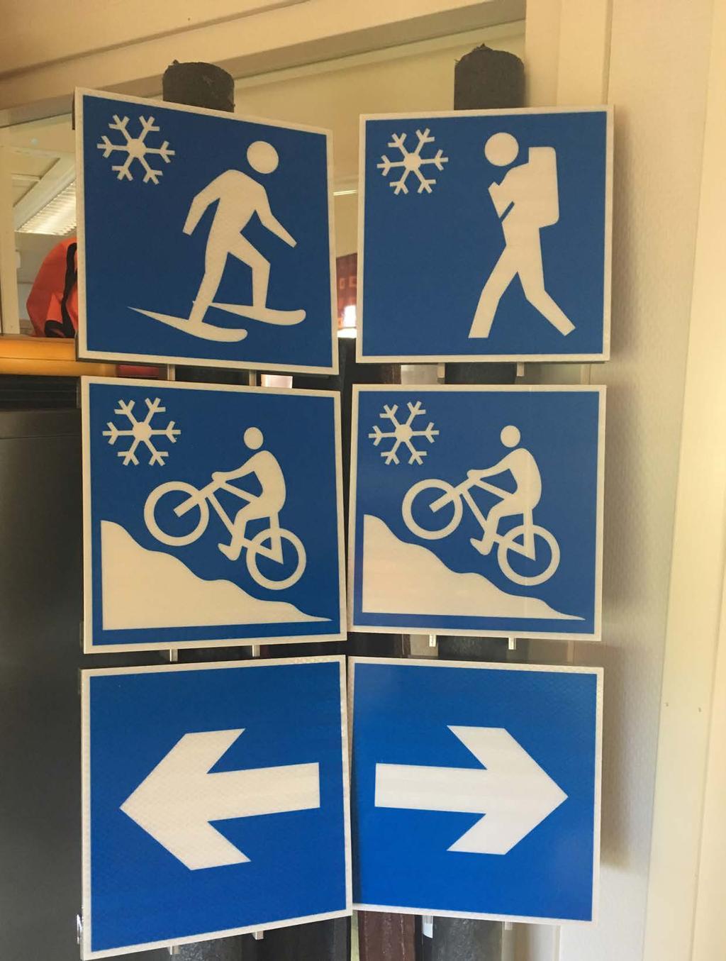 Talvipolkujen apuviittoja. Lähtöpaikalta lähtee hiihtolatu ja talvipolku vieretysten. Pienen matkan jälkeen talvipolku erkanee omalle linjalleen.
