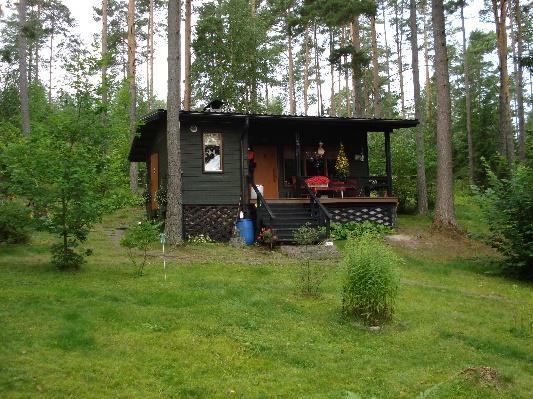 Luonnonympäristö Suunnittelualue on maastoltaan pääosin peltoa ja kallioista metsämaata. Avokalliota ei ole.