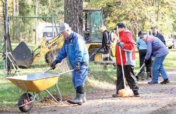 Käykääpä yhdistyksemme kotisivuilla katsomassa ilmoitteluamme. Jos kiinnostusta riittää, järjestämme ensi vuonna messu/ risteilymatkan, mutta vain siinä tapauksessa että lähtijöitä on riittävästi.