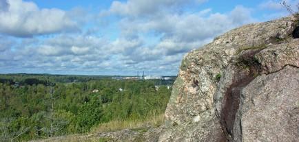 Jäsentiedote 1/2017 helmikuu www.kiviharrastajat.com Kevään 2017 ohjelmaa 26. tammikuuta pidimme korutyöillan Pron tilassa, Kasarminkatu 5 A, Lohja. Saimme opastusta helmitöihin. 15.