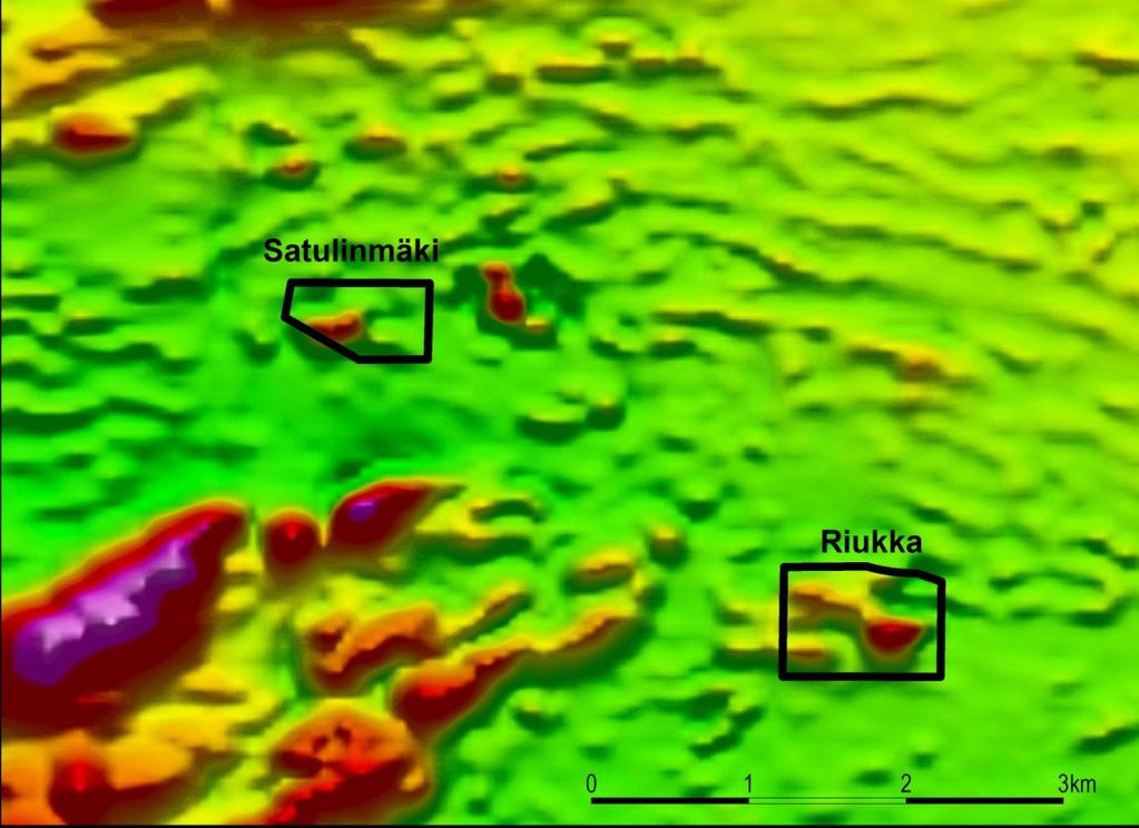 Havaintoja muuttumisesta Hämeen kallioperässä 34 Aerogeofysikaalisilla kartoilla Riukka rajautuu Satulinmäen tavoin pieneen selvään anomaliakenttään (kuva 32).