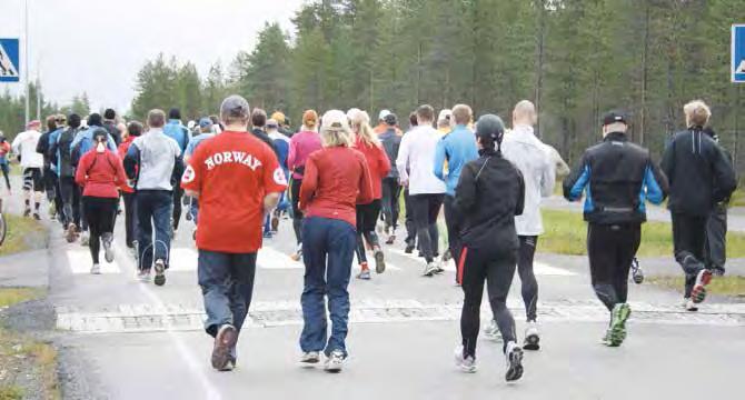 040 724 5686 Kiiminki-maratonille on perinteisesti riittänyt hyvä määrä juoksijoita.