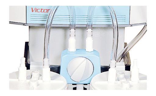 turvaventtiilin (Victoria Thorax) Katetriviinin pidike, yhdelle tai kahdelle viinille Jalkapoljin (optio) Jalusta, varustettu jarrullisilla pyörillä Kori Integroitu katetriviini 9.2.
