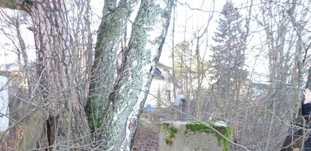002261/ Kulleropuisto, 15.5.2017 6/ 46 Lähde osoitteessa Parsatie 11 Hulevedet Kaava-alueelle on laadittu hulevesien hallintasuunnitelma. Suunnitelmassa suositellaan mm.