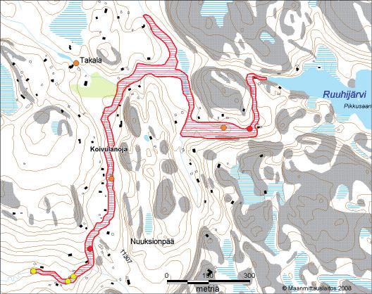 Esteettömyys: Meerlammenpuro laskee Nuuksion Pitkäjärveen.