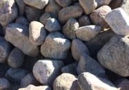 kuormaautoon Täytemaa moreeni karkea maa-aines, sisältää hieman kiveä nurmikon ja kuntan alle ja muihin pohjustuksiin