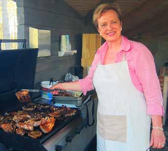 Kuljetaan yhdessä arjesta juhlaan! Olen Seija Aronen, FresCo Ravintoloiden toimitusjohtaja. Kerron tässä hieman yrityksemme toiminnasta.