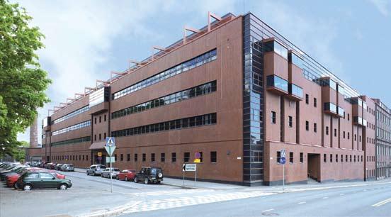 16 Toimintakertomus 2006 Årsberättelse 2006 Tilakeskus Lokalcentralen Hannu Määttänen Tilakeskuksen päällikkö Chef för lokalcentralen Toimitilat Lokaler Saara Vuorjoki Toiminnan tarkoitus Tilakeskus