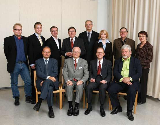 30 Toimintakertomus 2006 Årsberättelse 2006 Kiinteistölautakunta 2006 Fastighetsnämnden 2006 Kiinteistölautakunnan sihteerinä toimi Helena Rantanen 31.10.2006 saakka ja Teuvo Sarin sen jälkeen.
