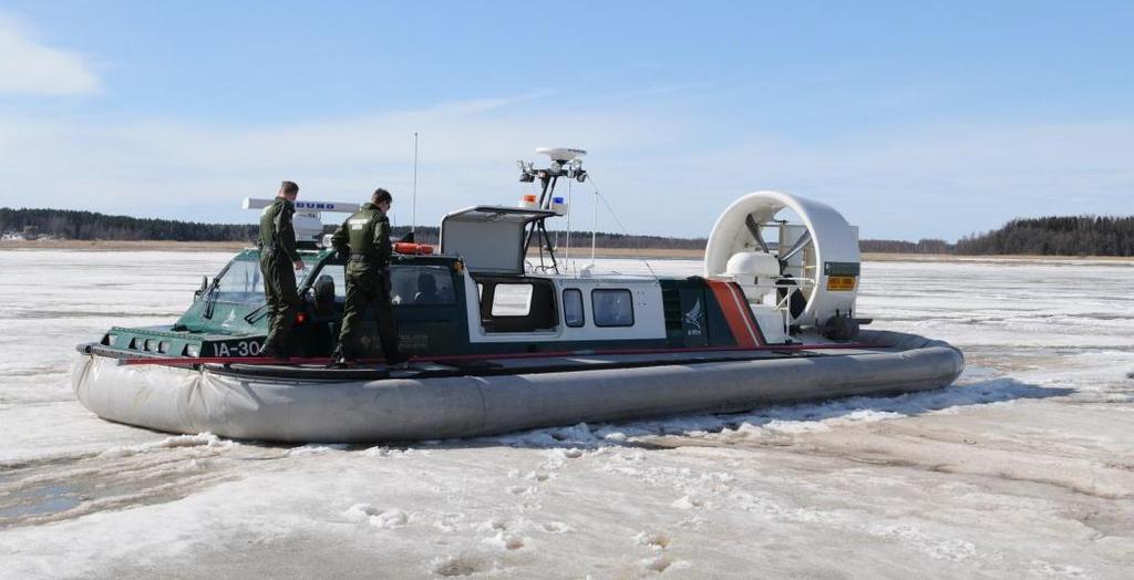 Jääpatojen torjunta Jäiden pidättäminen pitkään paikoillaan Jääpatojen liikkeelle saattaminen Räjäytys Kaivinkone Ilmatyynyalus -> huomio