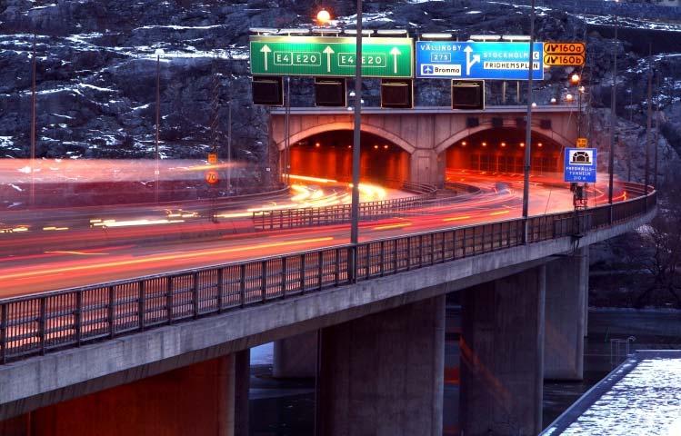 TUNNELIT INFRAKOHTEINA Haastavimpia yksittäisiä tieosuuksia ja kehittyneimpiä infrakohteita Paljon liikennettä, jatkuva tilannekuvan seuranta ja häiriötilanteisiin välitön reagointi Järjestelmät