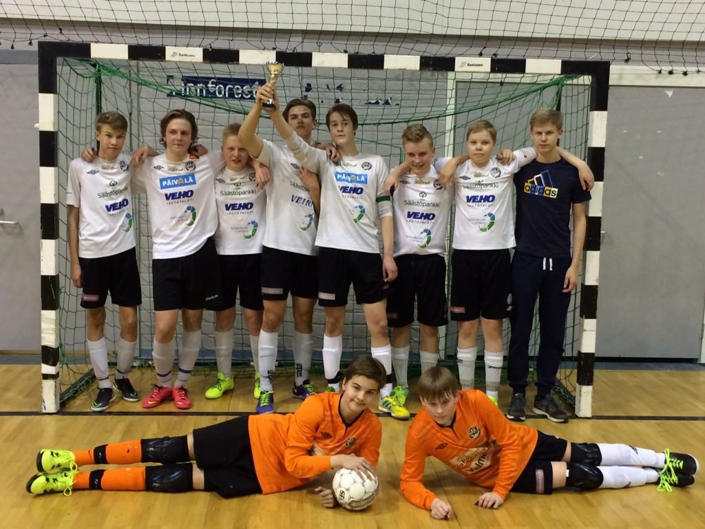 FC Haka junioreiden C15 pojat voitti Futsalin piirinmestaruuden 20.3.2016 Pirkkahallissa pelatussa lopputurnauksessa, johon osallistui alkusarjan neljä parasta joukkuetta.