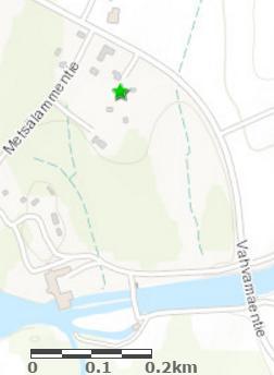 muotonsa takia. Kuusen koordinaatit ovat 61.6273, 26.7495.