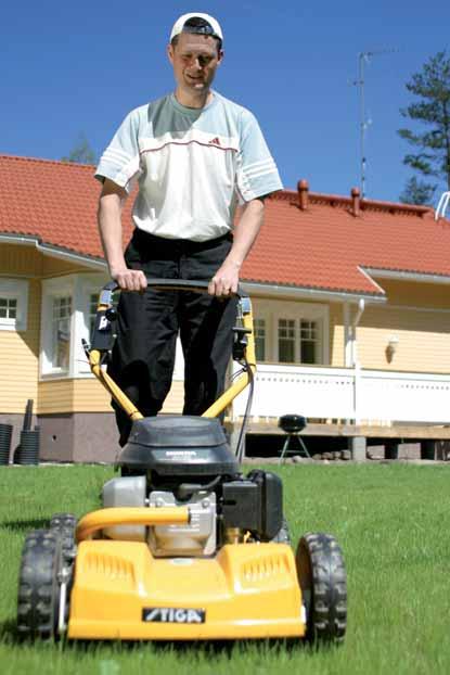 Etelä-Tuorilan omakotialue kaupunginosa Etelä-Tuorilan omakotialue sijaitsee, km Karkkilan keskustasta puhdasvetisen Pyhäjärven läheisyydessä, Tuorilassa on oma uimaranta.