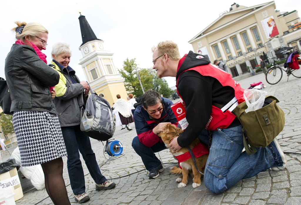 SENIORIKERHO Kokoontuu kevätkaudella edelleen Viherlaakson terveyskeskuksessa, Kievarinpolku 1, 3. kerroksessa joka toinen maanantai klo 14. Seuraavat kerhopäivät: 6.3., 20.3., 3.4. jne.