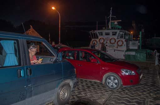 Moldovan rajalta ajoimme Romaniaa suoraan etelään Galatin piirikuntapääkaupungin läpi (tässä kaupungintalon