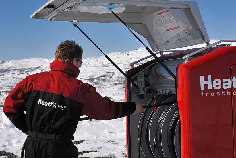 HW 3600 Paras valinta taloudelliseen sulatukseen ja lämmitykseen - markkinoiden ainoa tuote, jossa 100 C HW 3600 on markkinaykkönen tehokkaan sulatuksen ja lämmityksen osalta Kolme letkupiiriä