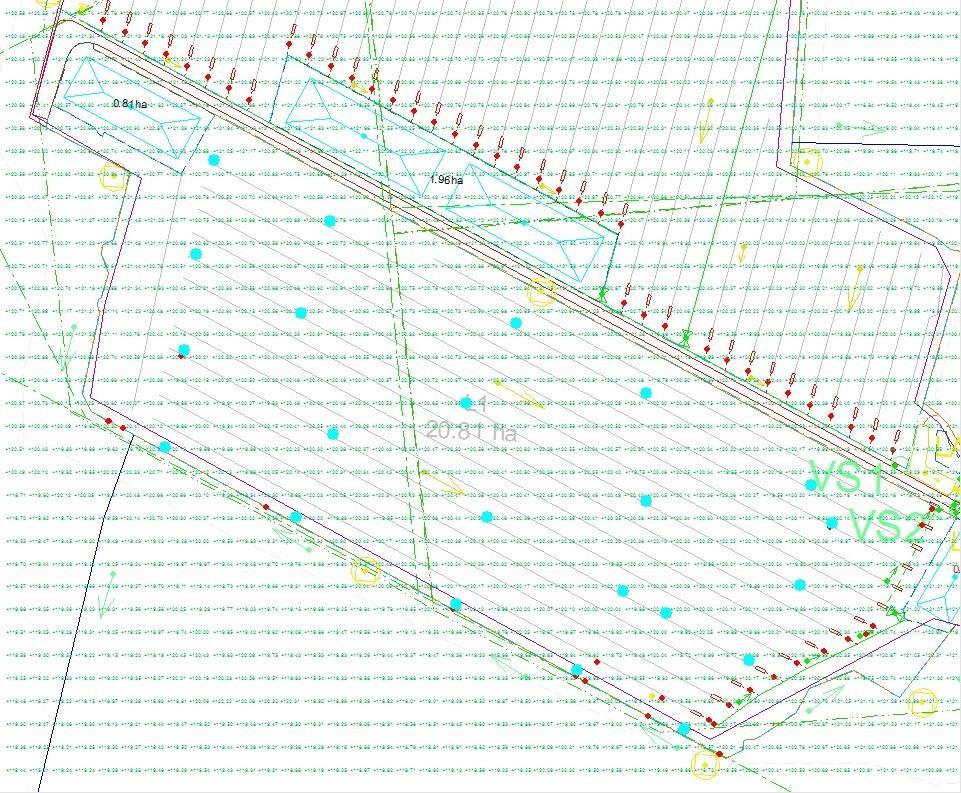 53 Kuva 17. Pinnankorkeuspisteet laserkeilausaineistossa. (ArcMap 2015) Pisteiden asettelemisen jälkeen kaikilla kolmella karttapohjalla oli pisteet täysin samassa kohtaa x- ja y-koordinaatistossa.