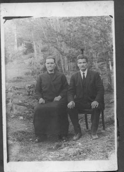Mielaanniemen Iso-Eskolaan kuuluvan Nousiaisen torpan perustajalla Matti Antinpojalla (Ulvinkylän Krapilta) ja hänen vaimollaan Kaisa Liisa Erkintyttärellä (Hietalan torpasta Teukkulasta) oli kaksi