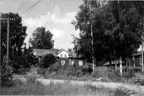 takana ja Antti. Impolan talo 1960-luvulla.