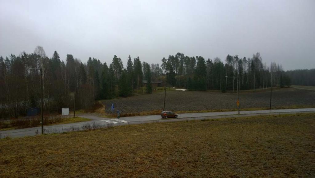 Risteyksen koillispuoli on soista lehtimetsää. Inventointialue vuoden 1958 peruskartalla.