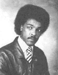 Ehdottajat: Olle Schmidt, Cecilia Wikström, Marit Paulsen ja Lena Ek ja 37 muuta Dawit Isaak Dawit Isaak on toimittaja, kirjailija ja näytelmäkirjailija. Hän syntyi 27. lokakuuta 1964.
